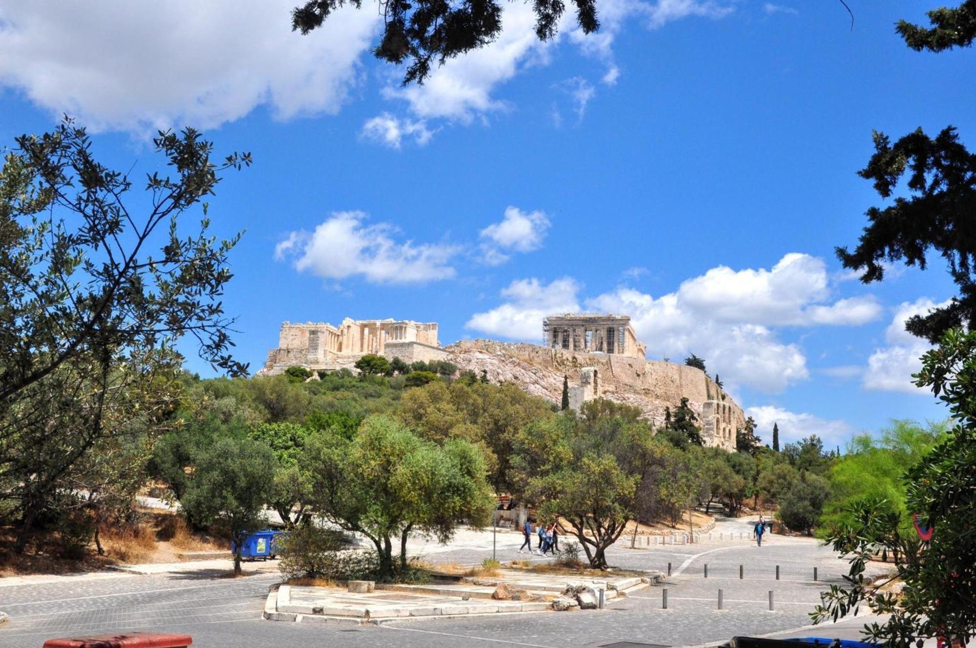 Luxurious Apartment In Acropolis Athena Bagian luar foto