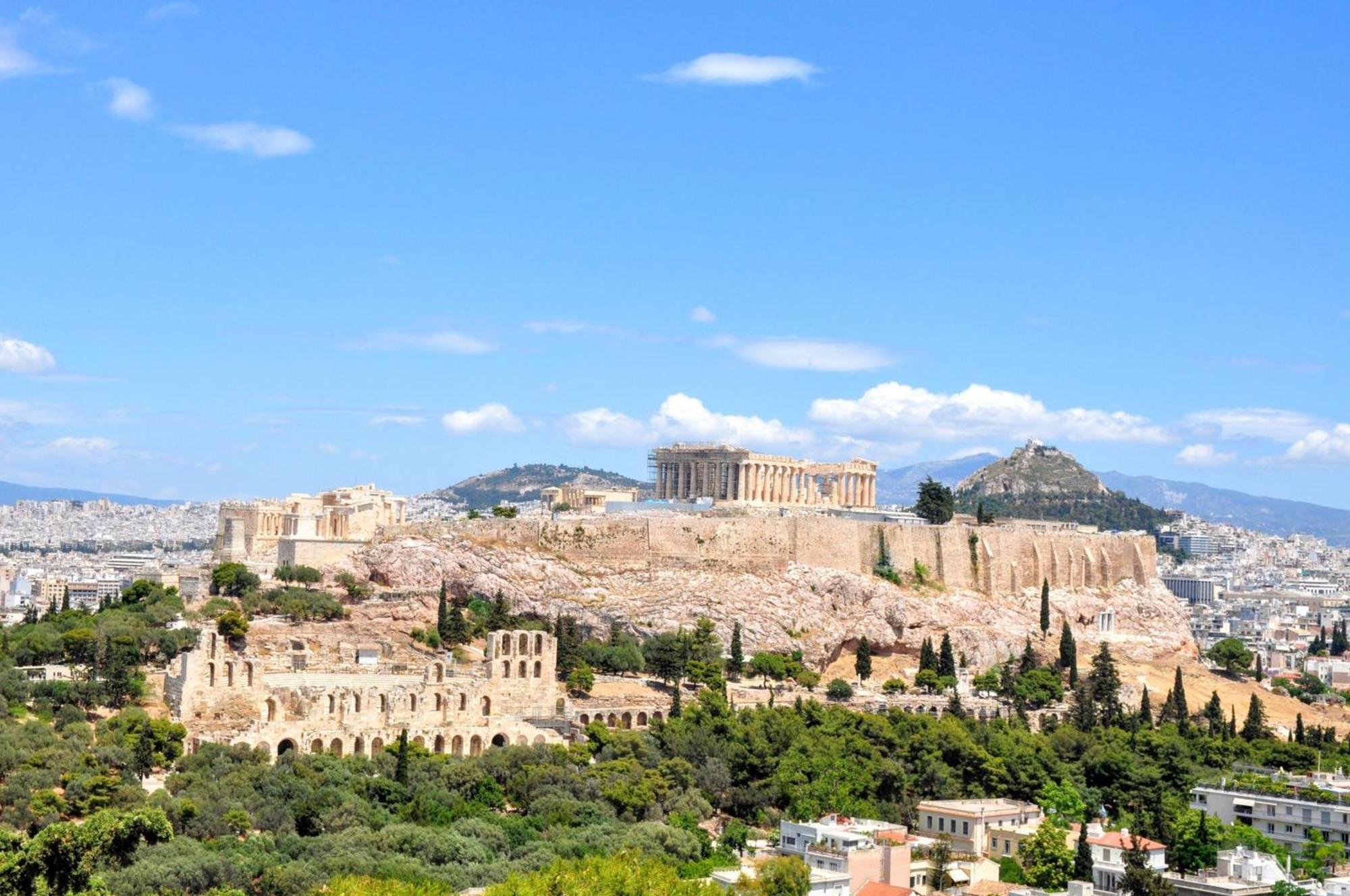Luxurious Apartment In Acropolis Athena Bagian luar foto