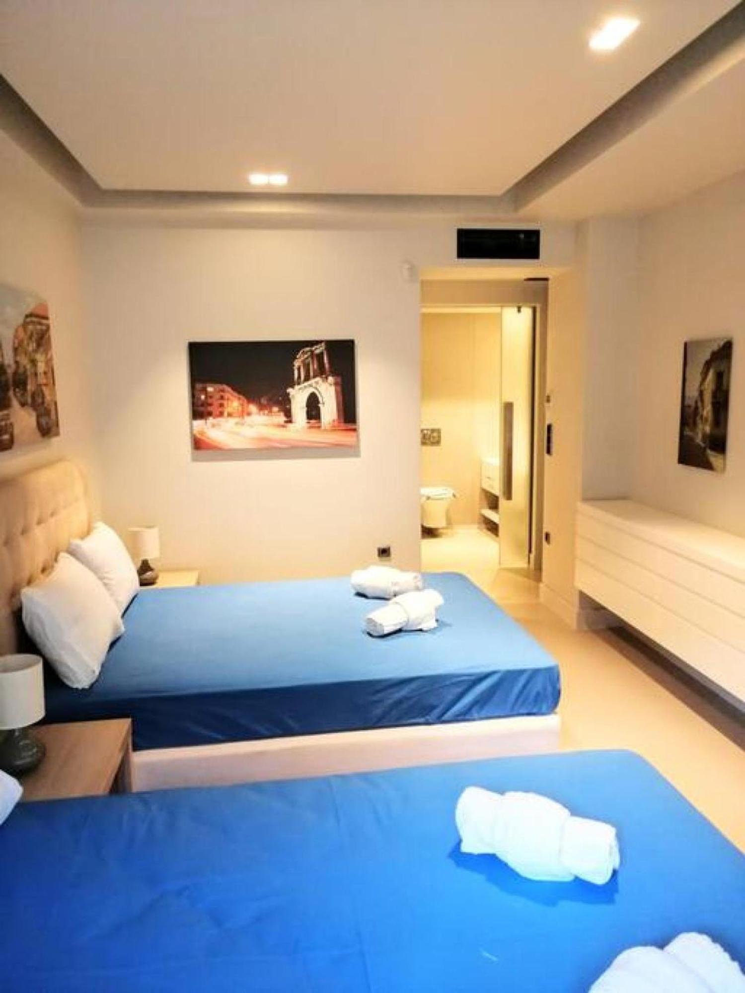 Luxurious Apartment In Acropolis Athena Bagian luar foto
