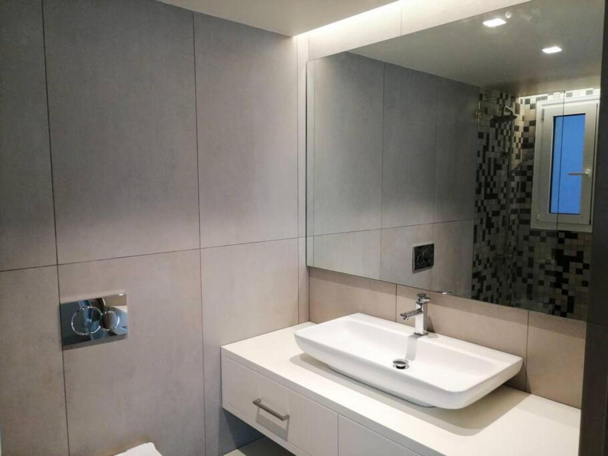 Luxurious Apartment In Acropolis Athena Bagian luar foto