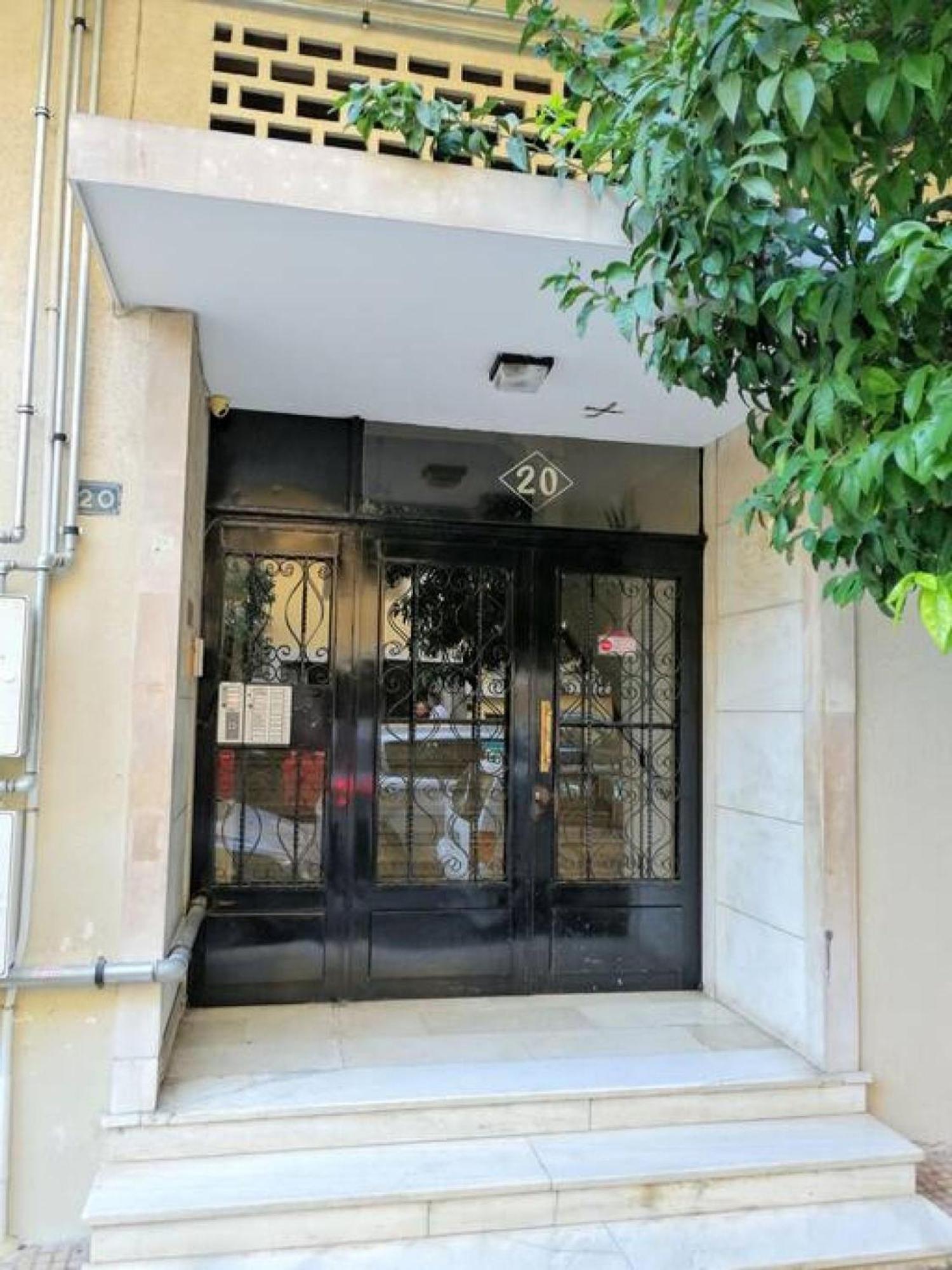 Luxurious Apartment In Acropolis Athena Bagian luar foto