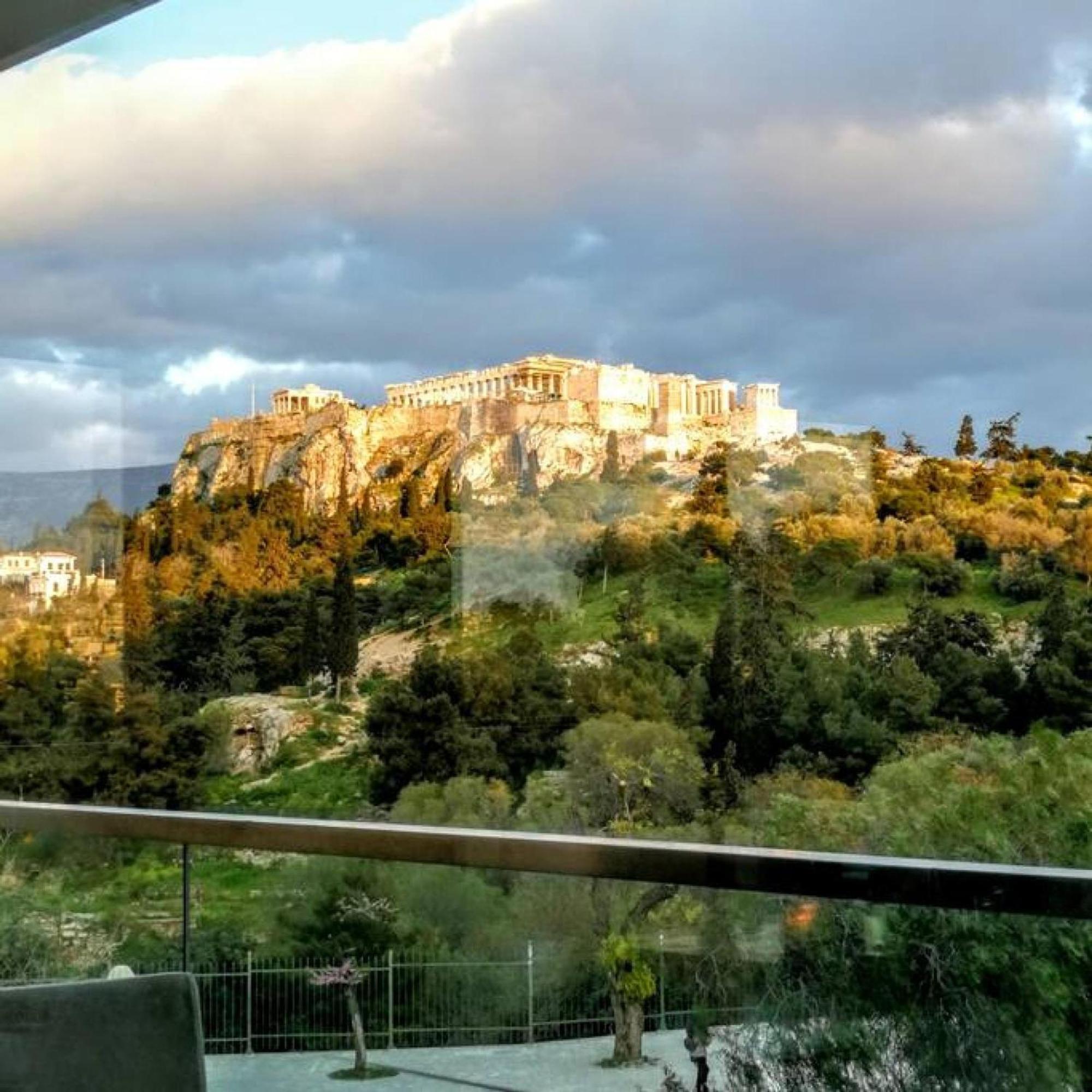 Luxurious Apartment In Acropolis Athena Bagian luar foto